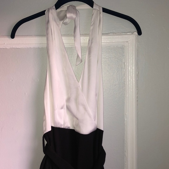 NWOT H&M jumpsuit ✨✨ - Picture 2 of 8